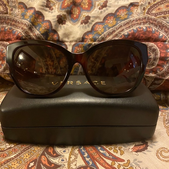 Versace Sunglasses - Picture 3 of 5